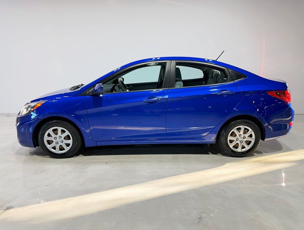 2014 Hyundai Accent GLS photo 4