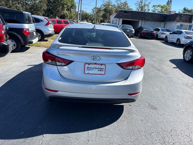 2014 Hyundai Elantra 4dr Sedan Automatic SE - 22940521 - 4