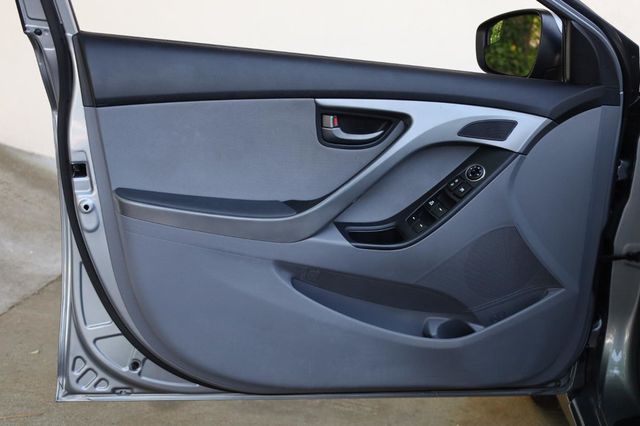 2014 Hyundai Elantra SE - 23024628 - 11