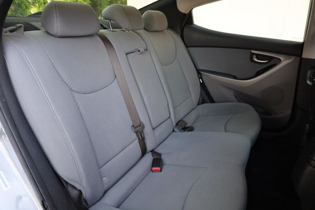 2014 Hyundai Elantra SE - 23024628 - 21
