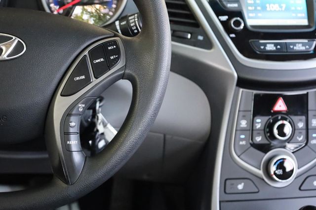 2014 Hyundai Elantra SE - 23024628 - 29