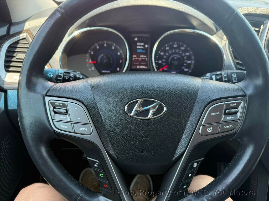 2014 Hyundai Santa Fe Limited photo 19