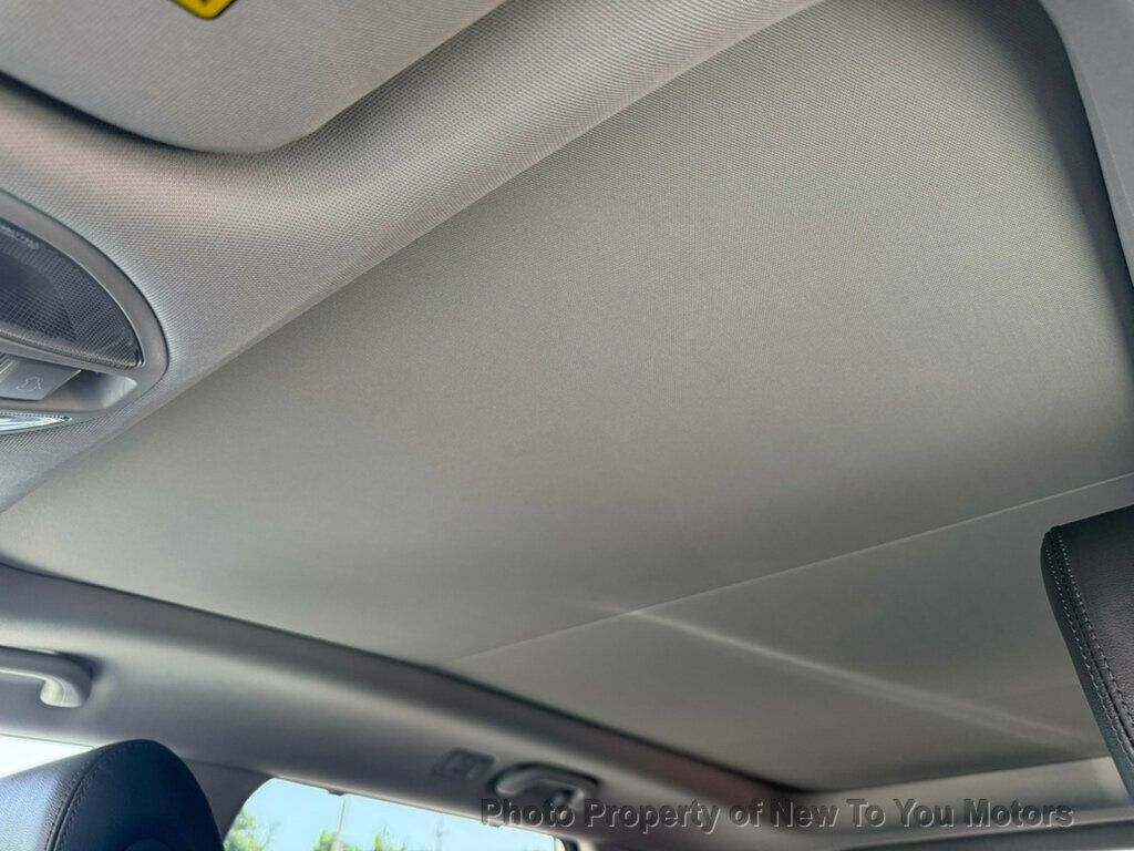 2014 Hyundai Santa Fe Limited photo 22