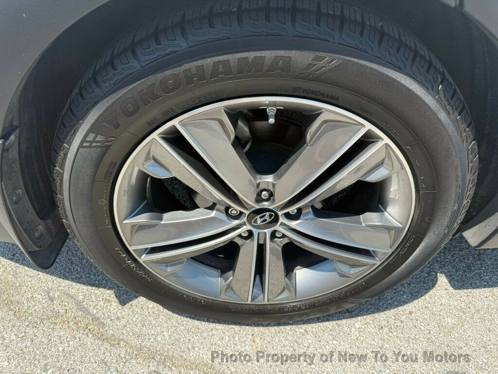2014 Hyundai Santa Fe Limited photo 29
