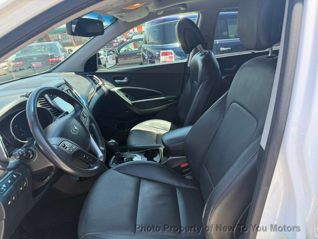2014 Hyundai Santa Fe Limited photo 3