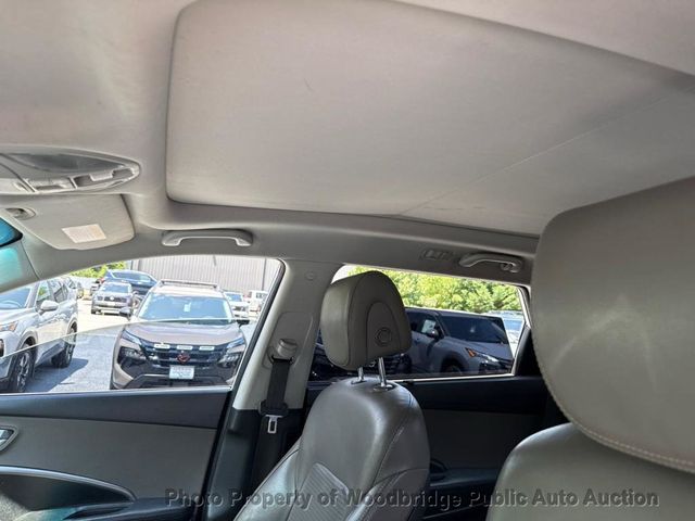 2014 Hyundai Santa Fe GLS - 23060497 - 7