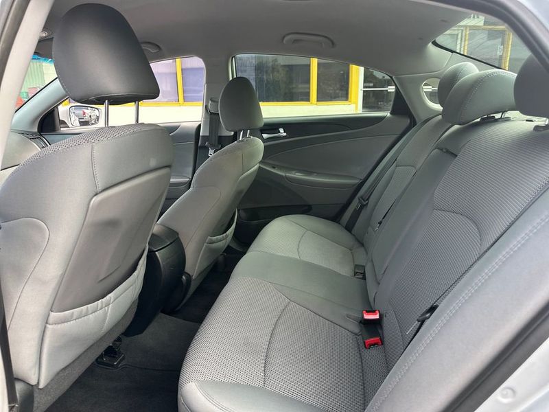 2014 Hyundai Sonata 4dr Sedan 2.4L Automatic GLS - 22950233 - 14