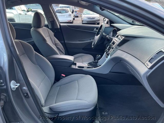 2014 Hyundai Sonata 4dr Sedan 2.4L Automatic GLS - 22951808 - 6