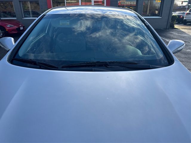 2014 Hyundai Sonata Hybrid 4dr Sedan - 22939104 - 18