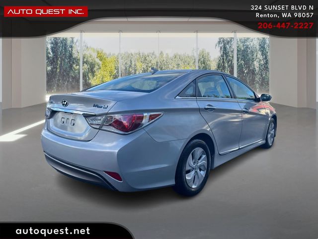 2014 Hyundai Sonata Hybrid 4dr Sedan - 22939104 - 4