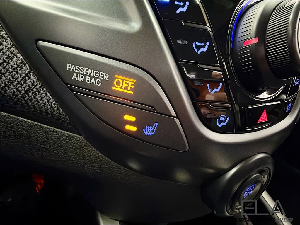 2014 Hyundai Veloster Turbo - 23019998 - 21