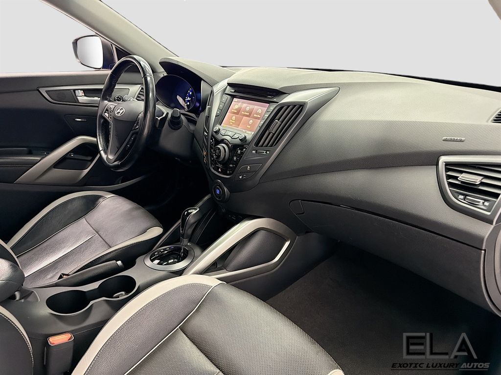 2014 Hyundai Veloster Turbo - 23019998 - 25