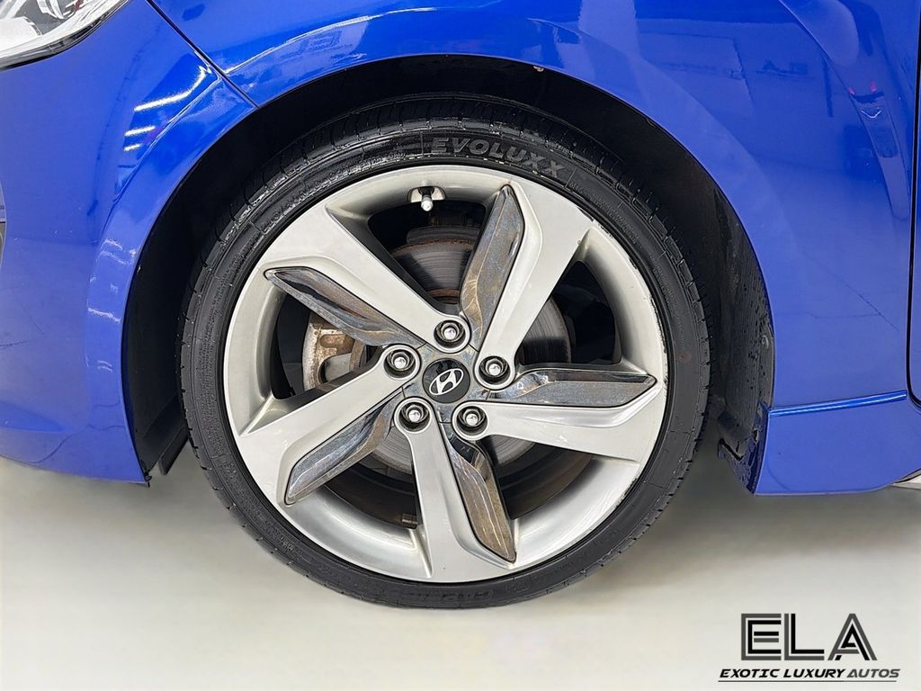 2014 Hyundai Veloster Turbo - 23019998 - 32