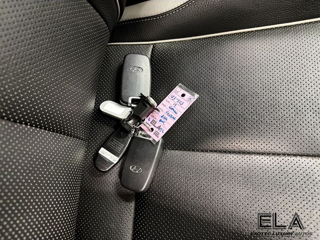 2014 Hyundai Veloster Turbo - 23019998 - 34