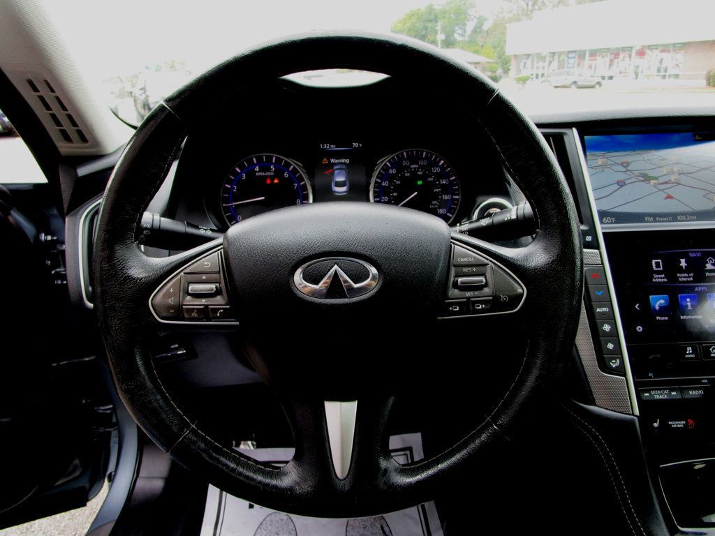 2014 INFINITI Q50 4dr Sedan AWD Hybrid Sport - 23093356 - 17