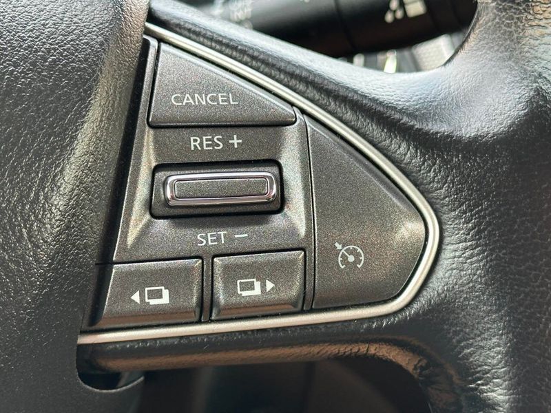 2014 INFINITI Q50 4dr Sedan AWD Premium - 22920014 - 28