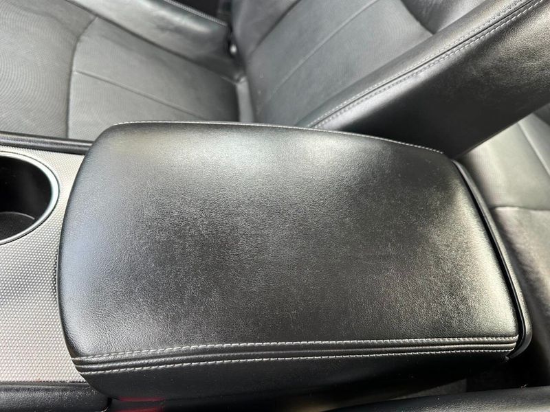 2014 INFINITI Q50 4dr Sedan AWD Premium - 22920014 - 40