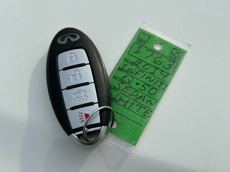 2014 INFINITI Q50 4dr Sedan AWD Premium - 22920014 - 51