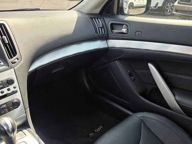 2014 INFINITI Q60 Convertible 2dr - 22943926 - 12