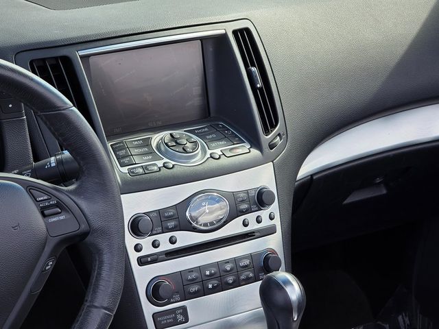 2014 INFINITI Q60 Convertible 2dr - 22943926 - 17