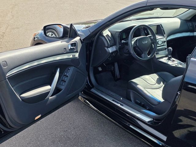 2014 INFINITI Q60 Convertible 2dr - 22943926 - 30