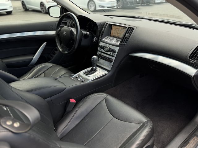 2014 INFINITI Q60 Convertible Base - Photo 16