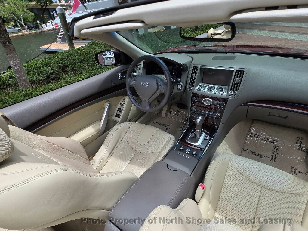 2014 INFINITI Q60 Convertible Premium - 23036896 - 25