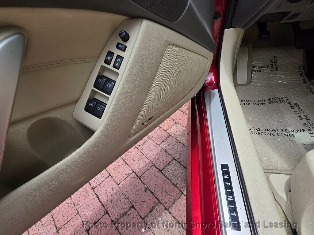 2014 INFINITI Q60 Convertible Premium - 23036896 - 42