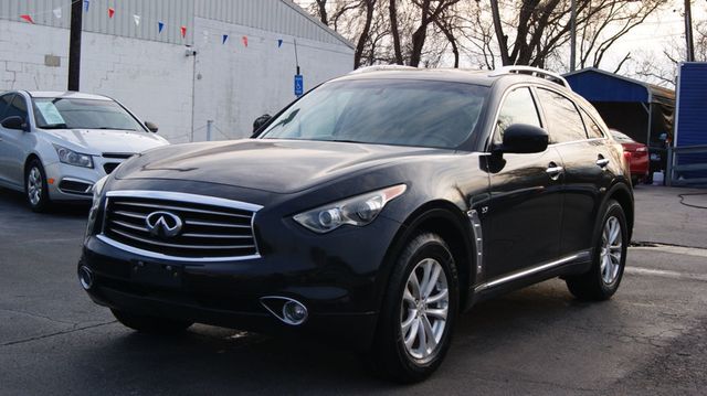 2014 INFINITI QX70 1 OWNER, JUST SERVICED , VERY CLEAN INSIDE AND OUT  - 22969132 - 1