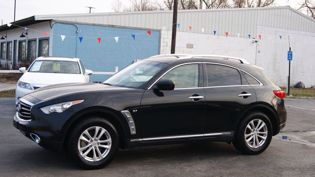 2014 INFINITI QX70 1 OWNER, JUST SERVICED , VERY CLEAN INSIDE AND OUT  - 22969132 - 4