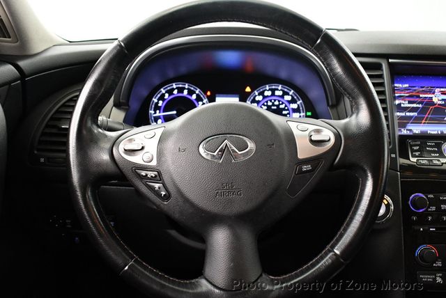 2014 INFINITI QX70 AWD 4dr - 22389941 - 19