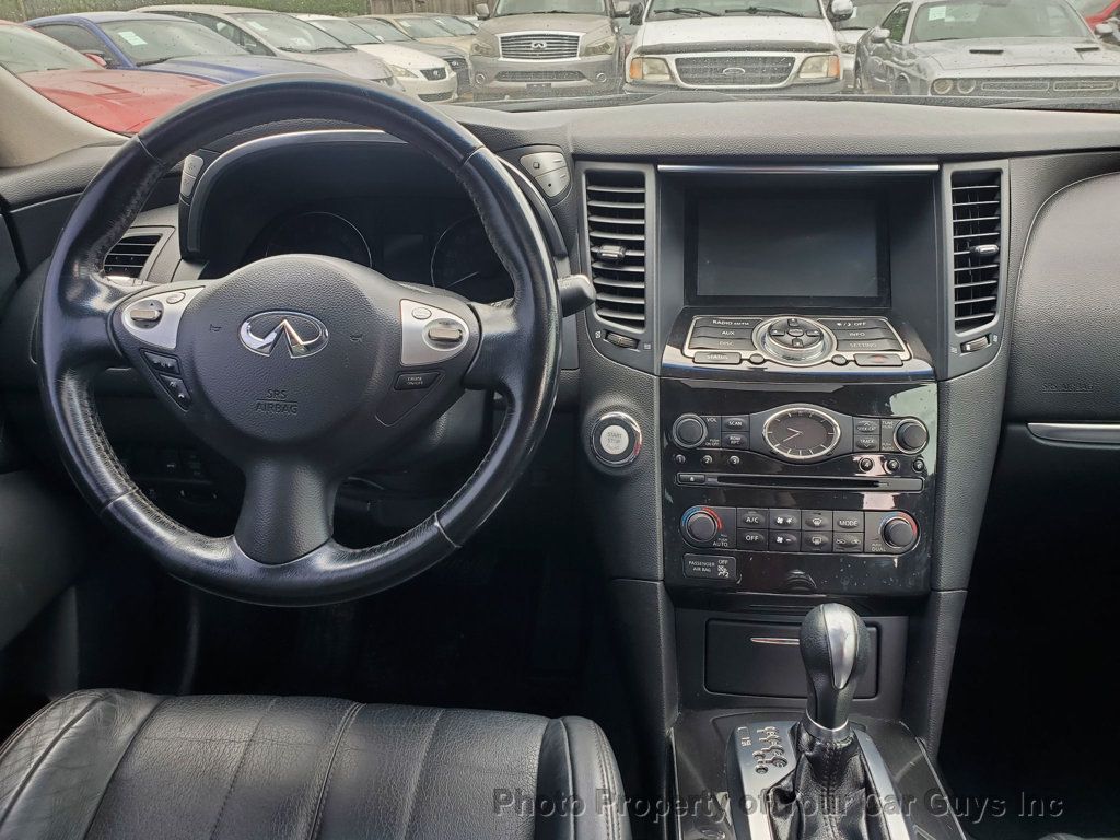 2014 INFINITI QX70 RWD 4dr - 22939619 - 15