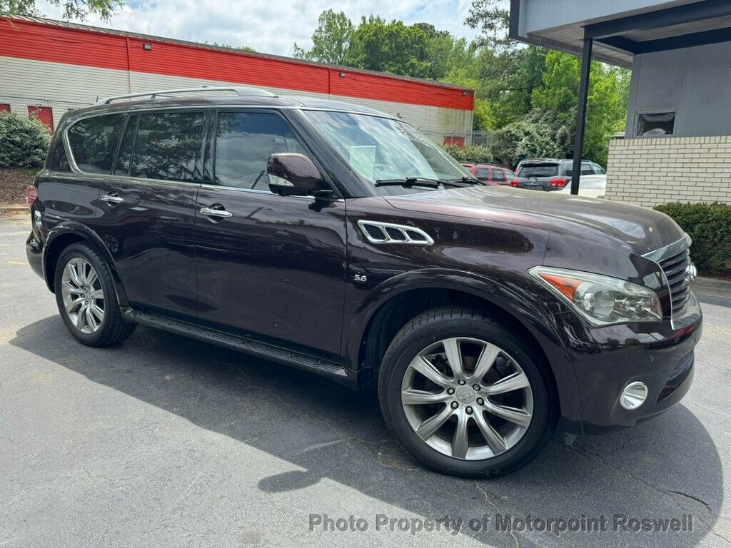 2014 Infiniti QX80 photo 2