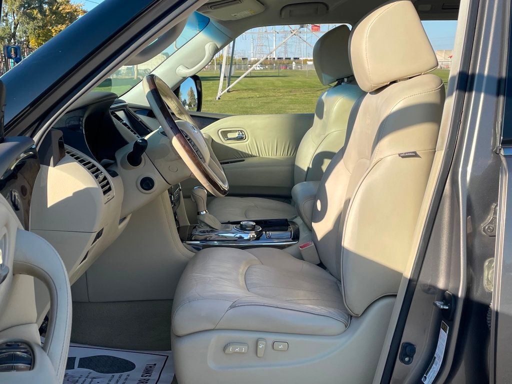 2014 INFINITI QX80 4WD 4dr - 22942272 - 11