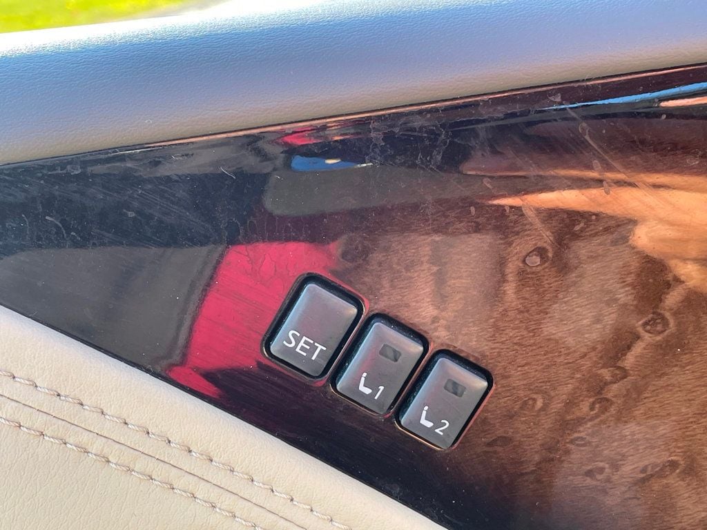 2014 INFINITI QX80 4WD 4dr - 22942272 - 15