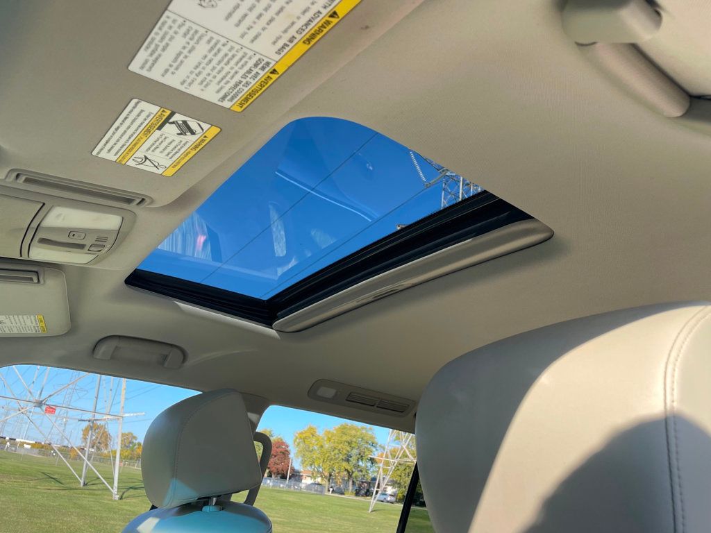 2014 INFINITI QX80 4WD 4dr - 22942272 - 19