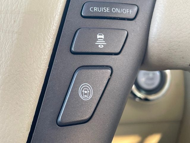 2014 INFINITI QX80 4WD 4dr - 22942272 - 36