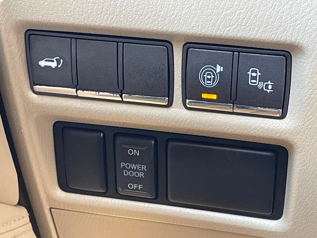 2014 INFINITI QX80 4WD 4dr - 22942272 - 37