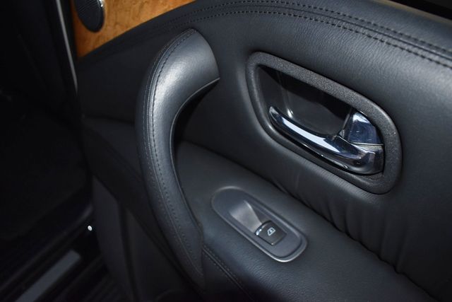 2014 INFINITI QX80 4WD 4dr - 22948206 - 56