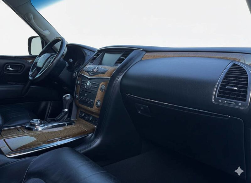 2014 Infiniti QX80 4WD 4dr - 22950599 - 17