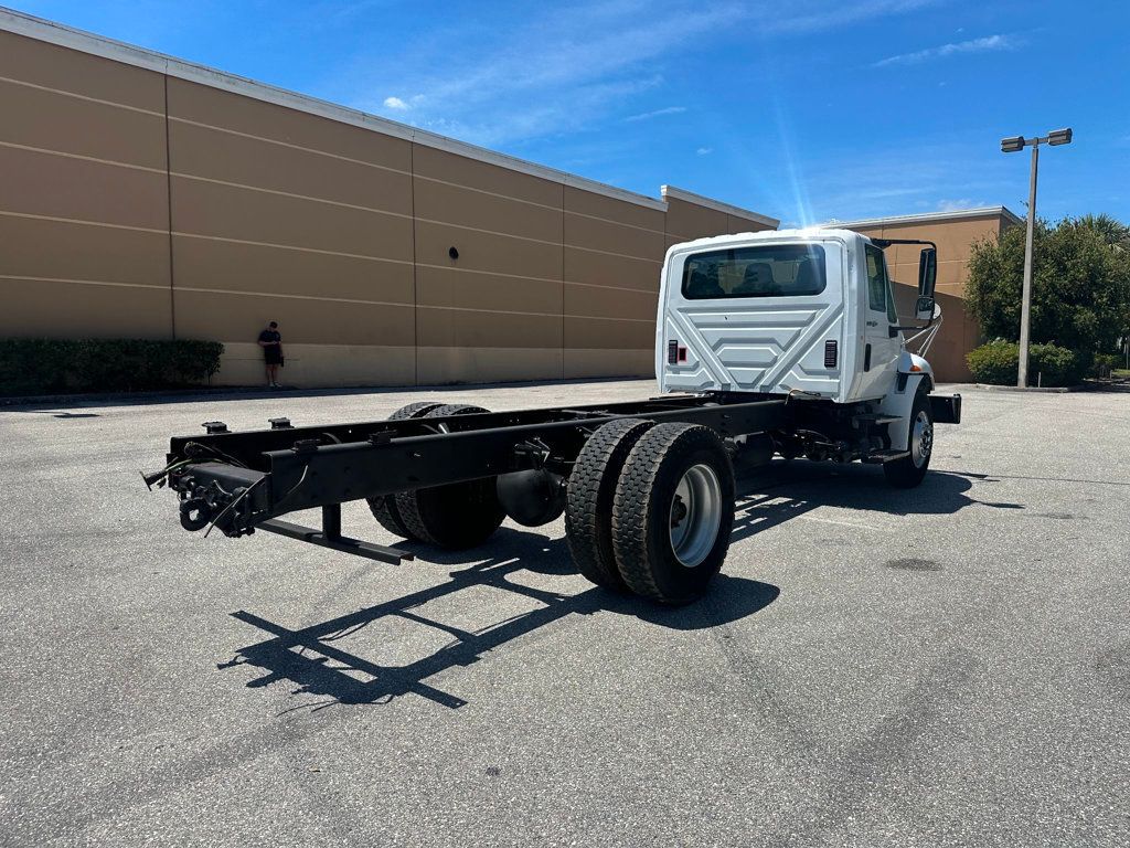 2014 International 4300 Cab & Chassis  - 22399881 - 13