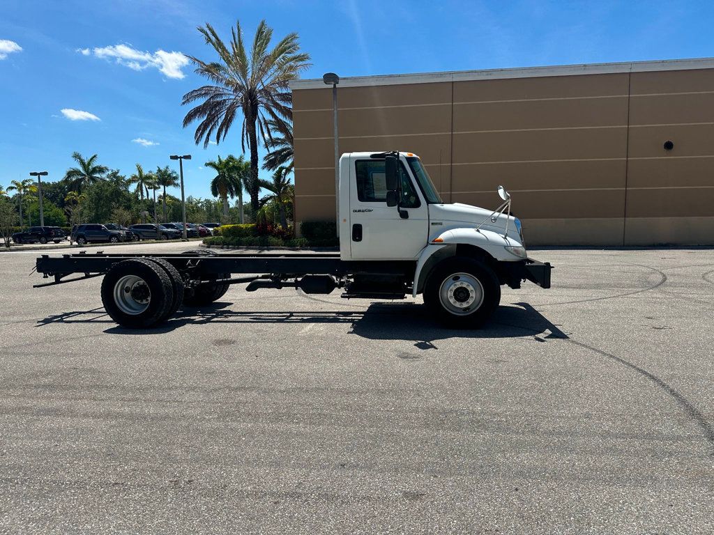 2014 International 4300 Cab & Chassis  - 22399881 - 18