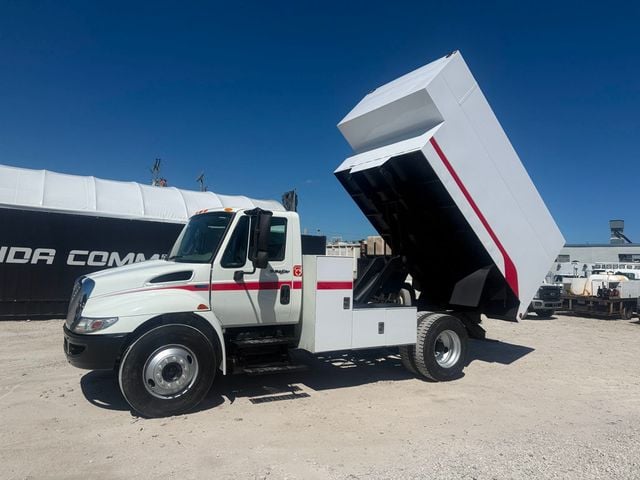 2014 International 4300 Chipper Dump Truck  - 22990153 - 1