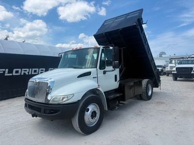 2014 International 4300 Dump Truck