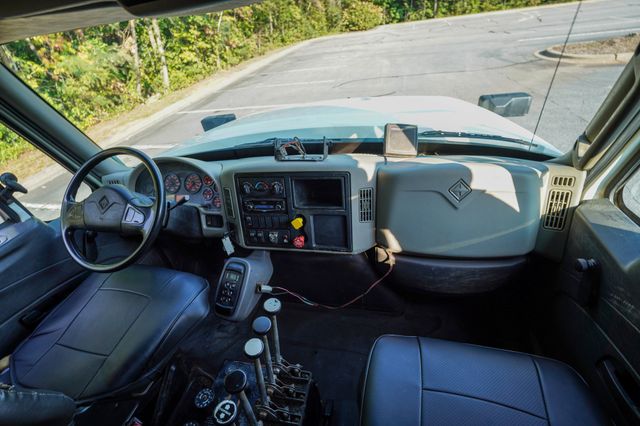 2014 International 7000 Series WorkStar 7400 Dump Truck - 23083928 - 12