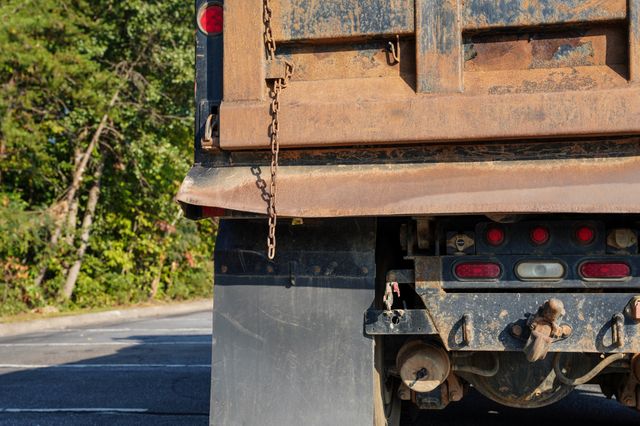 2014 International 7000 Series WorkStar 7400 Dump Truck - 23083928 - 28