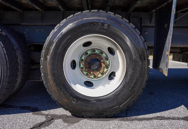 2014 International 7000 Series WorkStar 7400 Dump Truck - 23094141 - 32