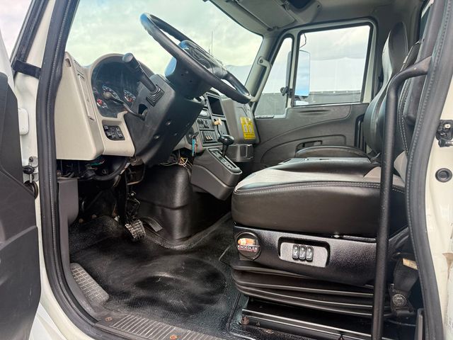 2014 International Workstar Tandem Flatbed With Forklift Attachment  - 22960715 - 6