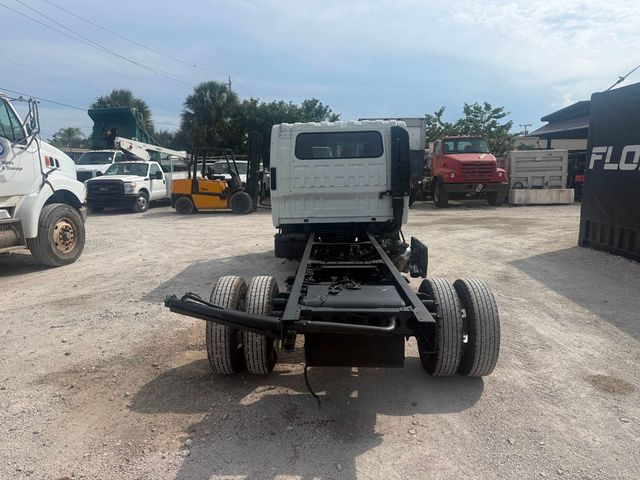 2014 Isuzu NPR Crew Cab and Chassis Base Trim - 23026462 - 3