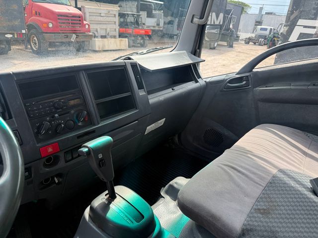 2014 Isuzu NPR Crew Cab and Chassis Base Trim - 23026462 - 7